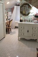 Boonville Luxury Lodging