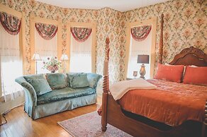 Boonville Luxury Lodging