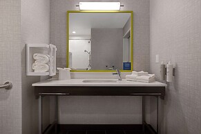 Hampton Inn & Suites Marina