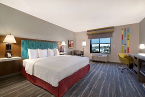 Hampton Inn & Suites Marina