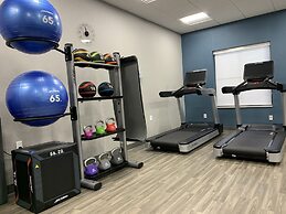 Hampton Inn & Suites Marina