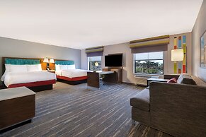 Hampton Inn & Suites Marina