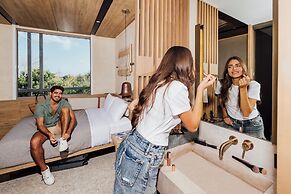 Motto by Hilton Tulum