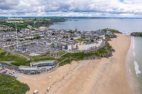Apartment 10 Waterstone House - Luxury Apartment With Sea Views