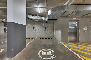 Littomore Suites Kingswood