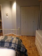 Three BDR 6Mins DownTown 17Mins Airport