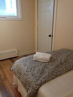 Three BDR 6Mins DownTown 17Mins Airport