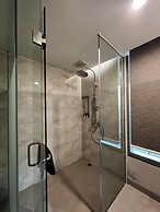 Ra Suites Simatupang