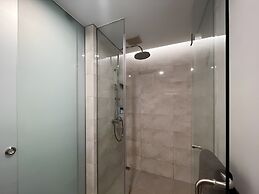 Ra Suites Simatupang