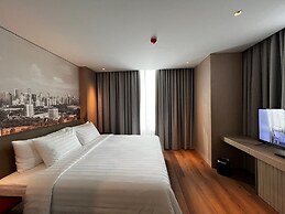 Ra Suites Simatupang