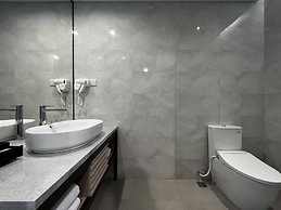 Ra Suites Simatupang