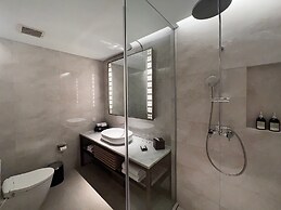 Ra Suites Simatupang