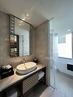 Ra Suites Simatupang