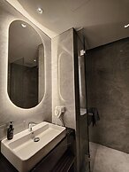 Ra Suites Simatupang