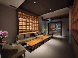 Ra Suites Simatupang