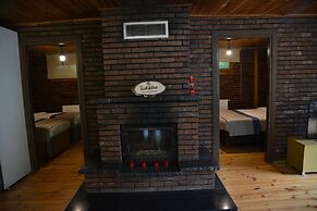 Feel & Live Hotel Villas Restaurant