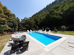 Feel & Live Hotel Villas Restaurant