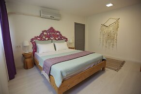 Sakız Kızı Alaçatı