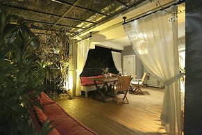 Sakız Kızı Alaçatı