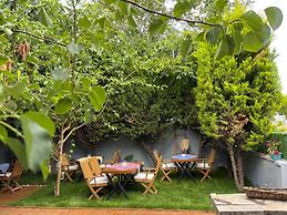 Sakız Kızı Alaçatı