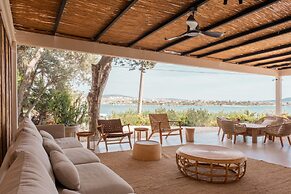 Gaia By The Sea - Adult Only