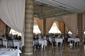 Hotel Kanta Resort & Spa