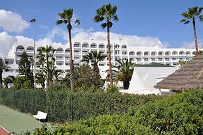 Hotel Kanta Resort & Spa