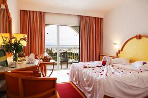 Hotel Kanta Resort & Spa