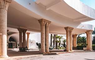 Hotel Kanta Resort & Spa