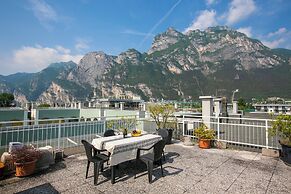 Casa 400m From Garda Lake