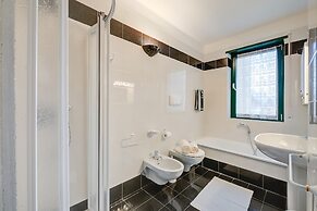 Casa 400m From Garda Lake