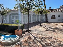 Añoreta Suites