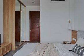 Om Cemagi Beach Villa