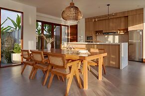 Om Cemagi Beach Villa