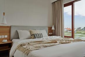 Om Cemagi Beach Villa