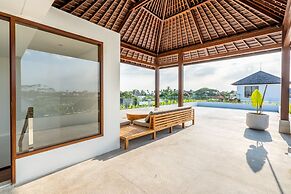 Om Cemagi Beach Villa