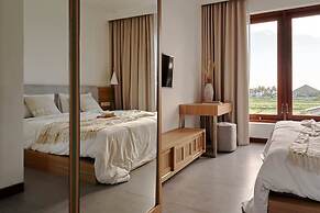 Om Cemagi Beach Villa