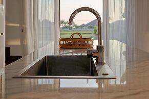 Om Cemagi Beach Villa