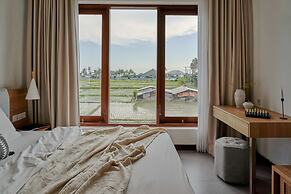 Om Cemagi Beach Villa