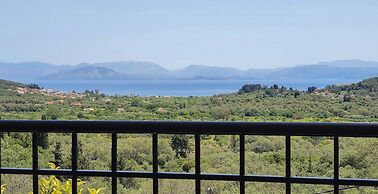 Spacious House with great view in Corfu