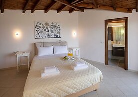 Spacious House with great view in Corfu