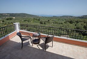 Spacious House with great view in Corfu