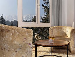 Pine Spring Resort Gulmarg