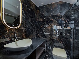 Pine Spring Resort Gulmarg