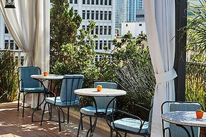 Hotel Per La, Autograph Collection