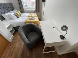 Webberley Stylish Studio 9A Twin Bed