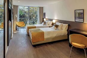 Dazzler by Wyndham La Plata