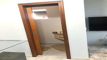 Saint Sebastian 506 Duplex no Centro