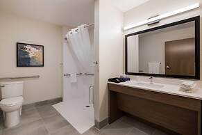 Everhome Suites Corona