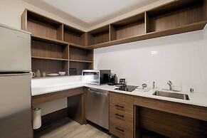 Everhome Suites Corona